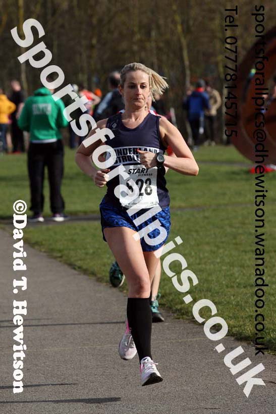 Women and mens veterans over-50s Royal Signals NECC Rod Relays, Hetton Lyons Park, Hetton-le-Hole. Photo: David T. Hewitson/Sports for All Pics
